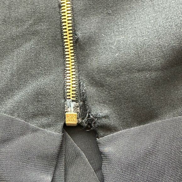 Balenciaga VTG sheath Wool black skirt feminine flounce hem sz 36 * Flaw - Picture 15 of 16